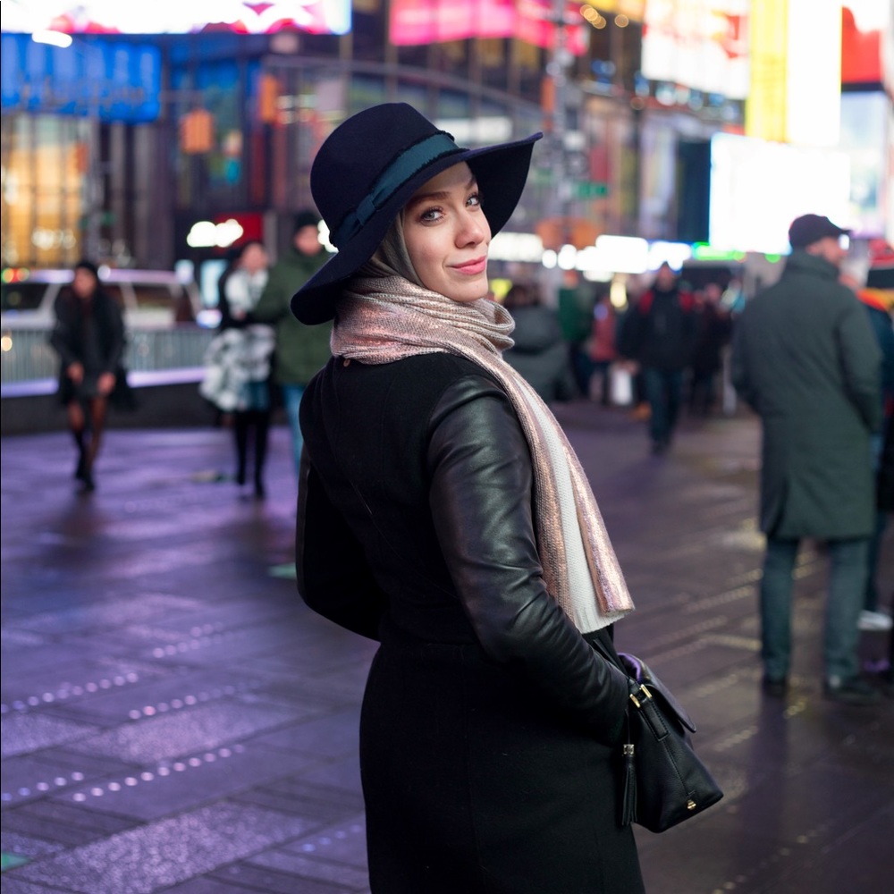 Meet your Posher, Nez